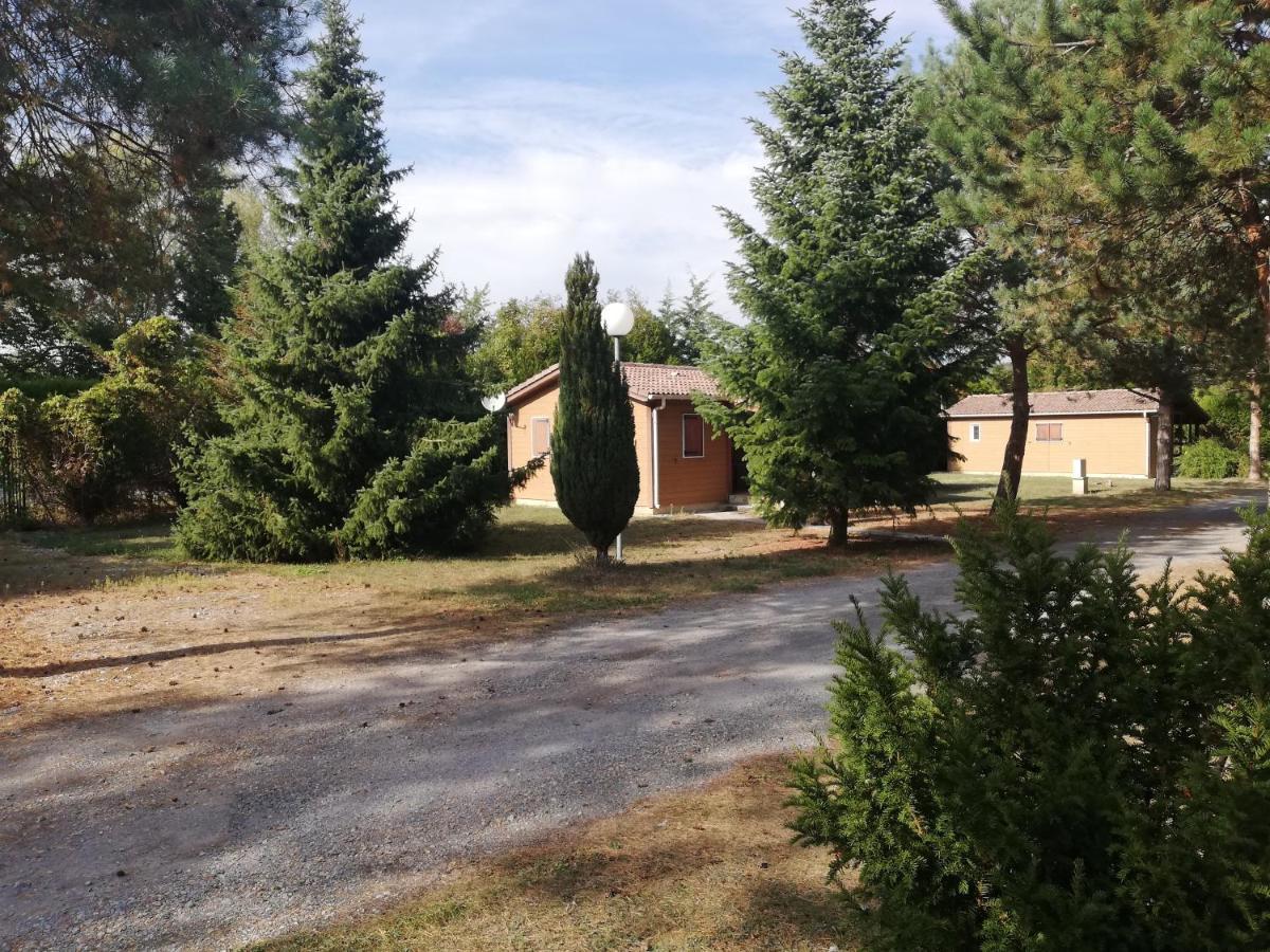 Au Soleil de Picardie Presles-et-Boves Exterior foto